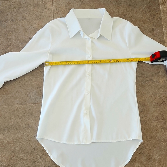 White Bell sleeve blouse - Picture 5 of 8